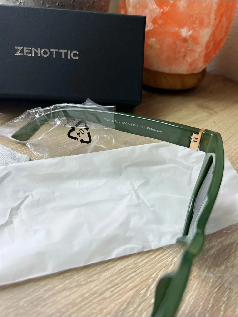 ZENOTTIC Womens Square Polarized Sunglasses Green Retro UV400 Vintage NIB⁠